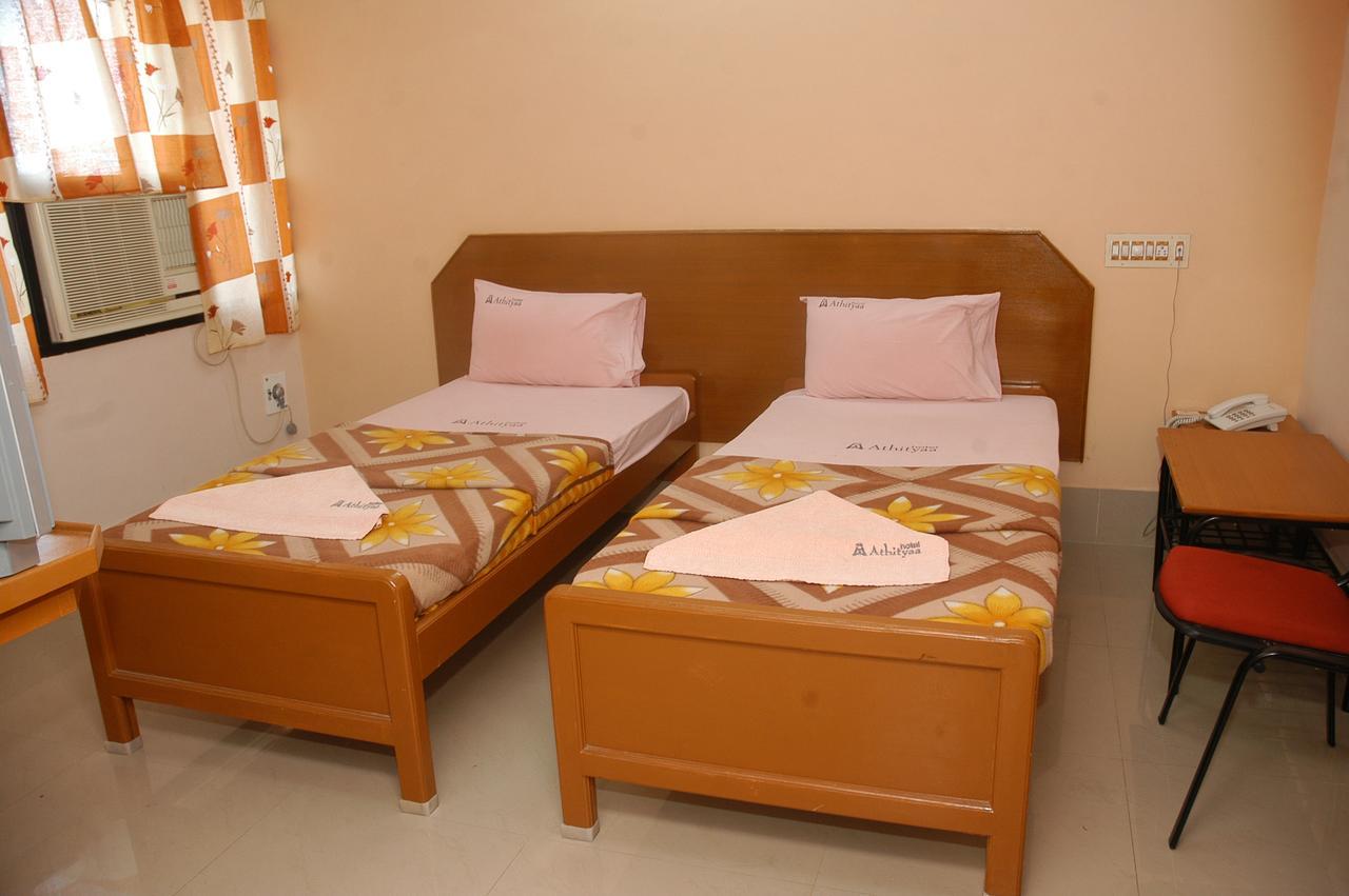Hotel Athityaa Kumbakonam Exterior foto